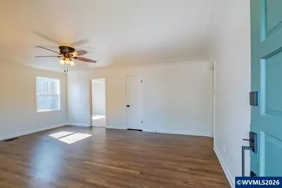 1140 Lewis St SE, Salem, OR 97302 - Photo 8