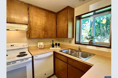 2887 SE Deborah Pl, Corvallis, OR 97333 - Photo 8