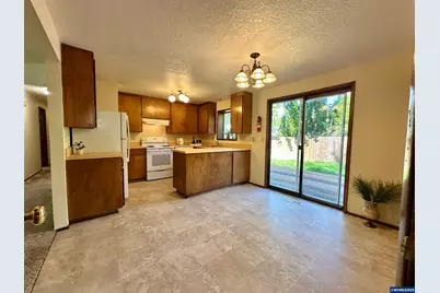 2887 SE Deborah Pl, Corvallis, OR 97333 - Photo 2
