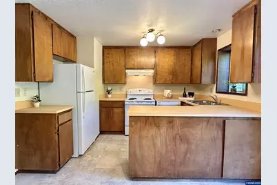 2887 SE Deborah Pl, Corvallis, OR 97333 - Photo 16