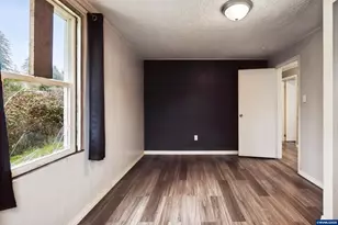 27329 Rowell Hill Rd, Sweet Home, OR 97386 - Photo 14