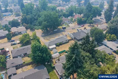 815 Church St, Woodburn, OR 97071 - Photo 44