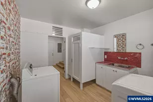 815 Church St, Woodburn, OR 97071 - Photo 26