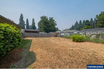 815 Church St, Woodburn, OR 97071 - Photo 28