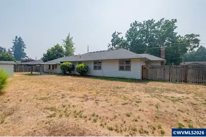 815 Church St, Woodburn, OR 97071 - Photo 30