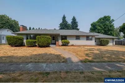 815 Church St, Woodburn, OR 97071 - Photo 1