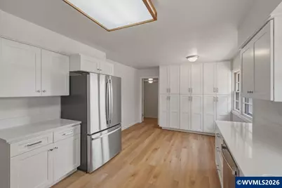 815 Church St, Woodburn, OR 97071 - Photo 10