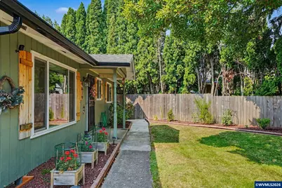 4619 Squire Ct NE, Salem, OR 97301 - Photo 4