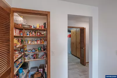 34935 Northernwood Dr, Brownsville, OR 97327 - Photo 14