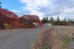 34125 E Lacomb Rd, Lebanon, OR 97355 - Photo 20