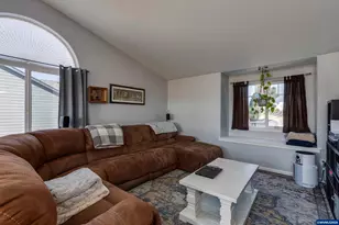 1198 Filbert St, Jefferson, OR 97352 - Photo 14