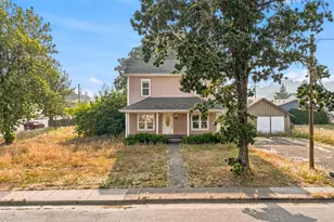 208 N 15th St, Philomath, OR 97370 - Photo 2