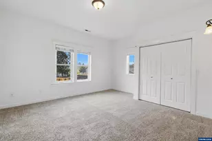 208 N 15th St, Philomath, OR 97370 - Photo 18