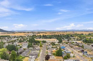 711 W Grant St, Lebanon, OR 97355 - Photo 40