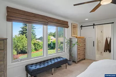4918 Viewcrest Rd S, Salem, OR 97302 - Photo 14