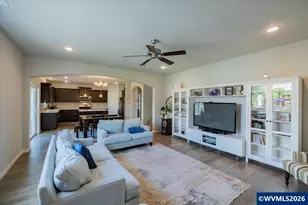 6222 NE Meander St, Albany, OR 97321 - Photo 12