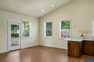 5183 Peterson St SE, Salem, OR 97306 - Photo 12