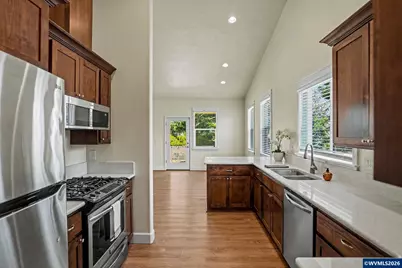 5183 Peterson St SE, Salem, OR 97306 - Photo 16