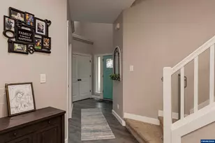 4889 Whitewater St NE, Salem, OR 97305 - Photo 6