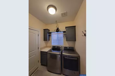 4889 Whitewater St NE, Salem, OR 97305 - Photo 28
