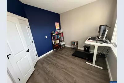 4889 Whitewater St NE, Salem, OR 97305 - Photo 14