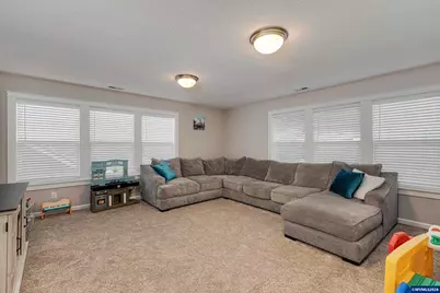 4889 Whitewater St NE, Salem, OR 97305 - Photo 26