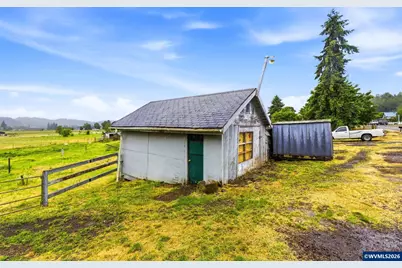 1715 Cascade Dr, Lebanon, OR 97355 - Photo 22