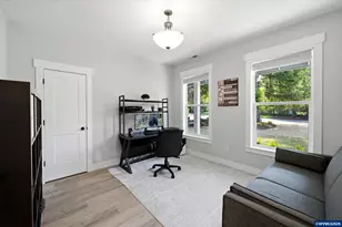 315 Santiam Pointe Lp NE, Mill City, OR 97360 - Photo 18