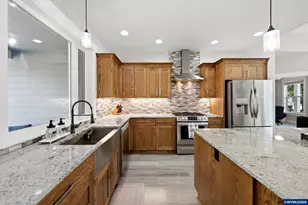 315 Santiam Pointe Lp NE, Mill City, OR 97360 - Photo 26