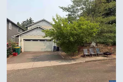 10535 SW Crestwood Dr, Beaverton, OR 97008 - Photo 1