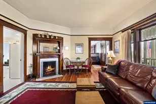 336 Hill St, Silverton, OR 97381 - Photo 16