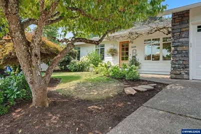 5029 Geoff St S, Salem, OR 97306 - Photo 2