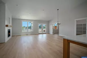 6672 Maddie Nichole St SE, Salem, OR 97306 - Photo 14