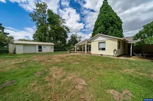 6776 Rochester St NE, Salem, OR 97305 - Photo 30