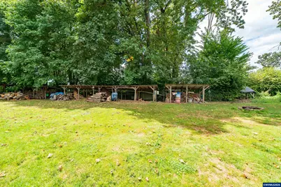 6776 Rochester St NE, Salem, OR 97305 - Photo 36