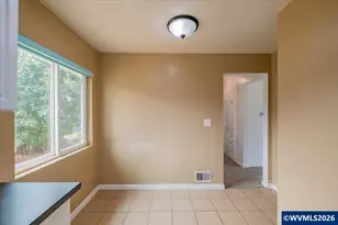 750 Harris St SE, Salem, OR 97302 - Photo 8