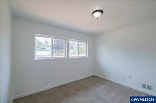 750 Harris St SE, Salem, OR 97302 - Photo 12