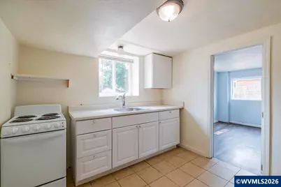 750 Harris St SE, Salem, OR 97302 - Photo 22