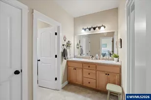 1070 Prairie Meadows Av, Junction City, OR 97448 - Photo 18