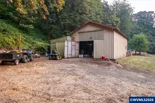 35003 Washburn Heights Dr, Brownsville, OR 97327 - Photo 42