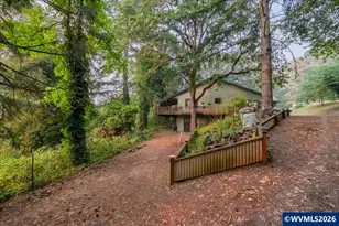35003 Washburn Heights Dr, Brownsville, OR 97327 - Photo 4