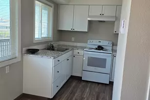 1207 D St NE, Salem, OR 97301 - Photo 8