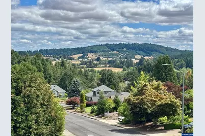 2451 SW Maplewood Dr, Dallas, OR 97338 - Photo 8
