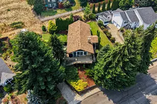2451 SW Maplewood Dr, Dallas, OR 97338 - Photo 16