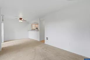 7163 SW Sagert St, Tualatin, OR 97062 - Photo 14