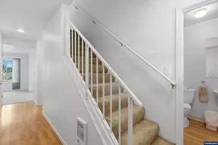 7163 SW Sagert St, Tualatin, OR 97062 - Photo 2