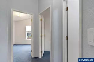 1015 Oak St, Silverton, OR 97381 - Photo 18