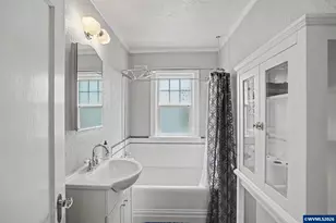 1635 Jefferson St NE, Salem, OR 97301 - Photo 14