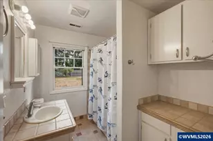 651 Wayne Dr N, Keizer, OR 97303 - Photo 24