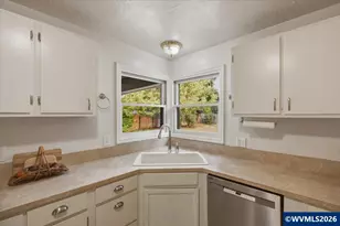 651 Wayne Dr N, Keizer, OR 97303 - Photo 18